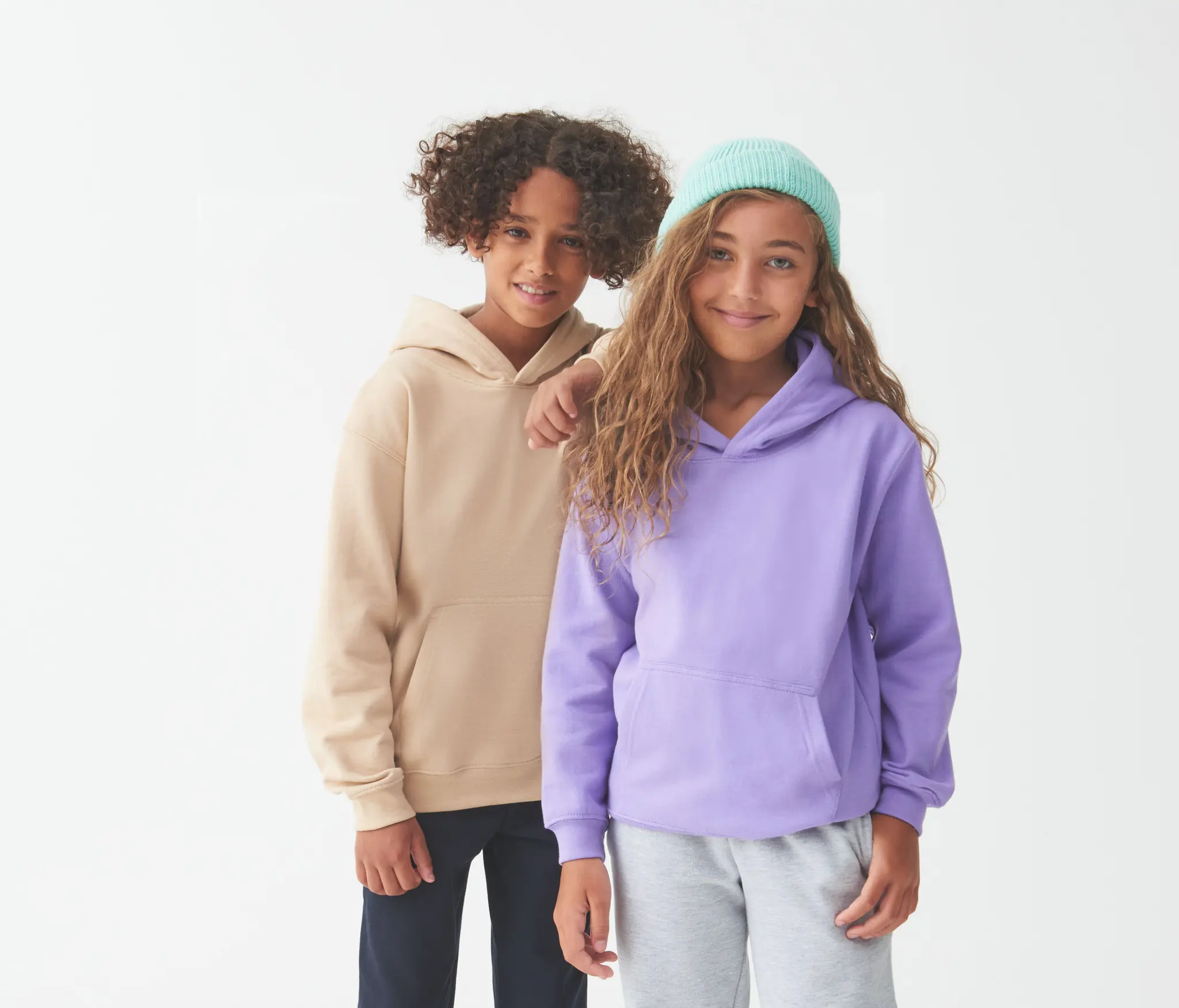 Sweat a capuche enfant 80% coton