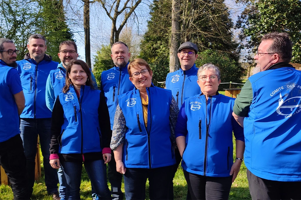De belles vestes pour le comité des fêtes !