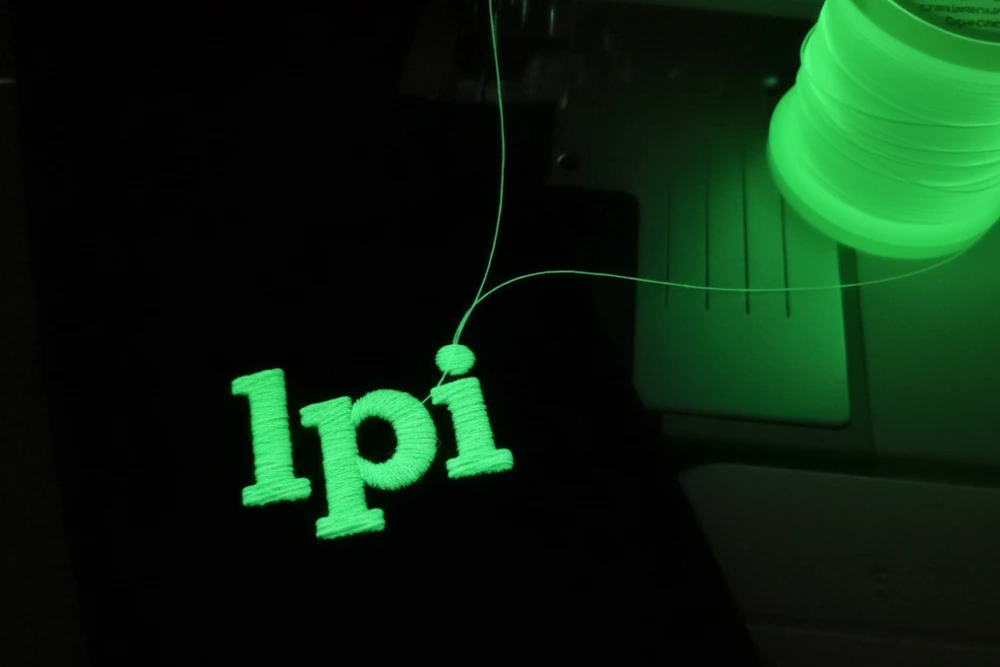 Broderie-fils-tech-lpi-4.webp
